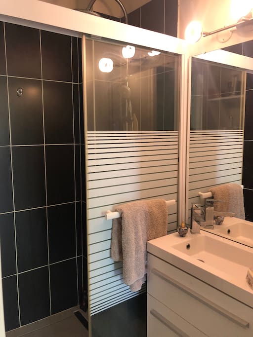 salle de bain, douche à l'italienne