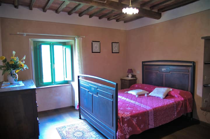 Dormitorio doble grande