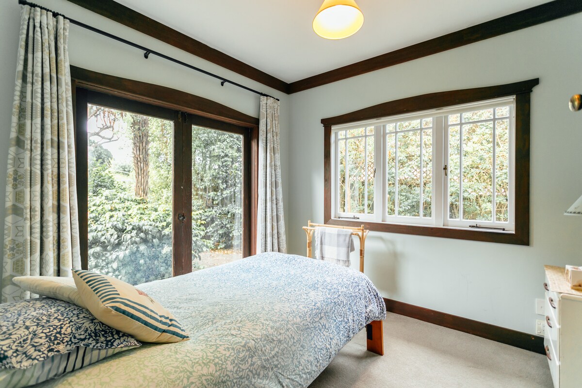 Ერთადგილიანი საწოლი 193 × 203 სმ