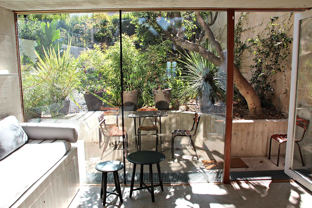 Terrasse sur le jardin