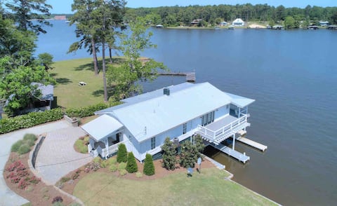 Boaters Dream Lake House 3/3.5 with 2 kitchens