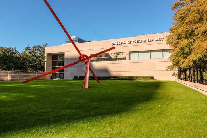 Uptown Luxurious Home