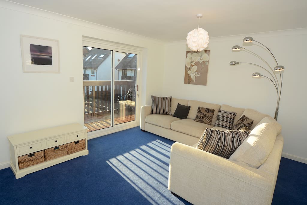 Living room out onto the balcony (has been replaced since this photograph)