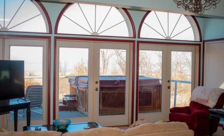 Hottub/beachfront/steam/gameroom/pets/massagechair - Michigan City, IN