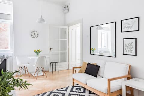 Successful Airbnb property: Zagreb's Heart-Four Minutes Walk to the Main Square in Gornji Grad Medveščak
