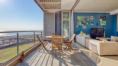 Luxury+for+Less%21+-+Luxury+Waterfront+Apartment