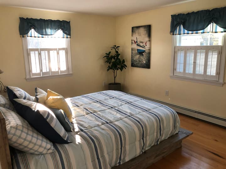 الطابق الثاني (سرير حجم وسط)