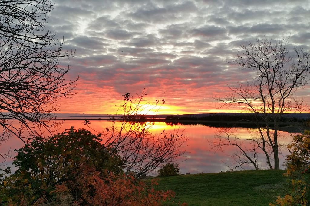 Not sure you'll want to sleep in and miss this sunrise!