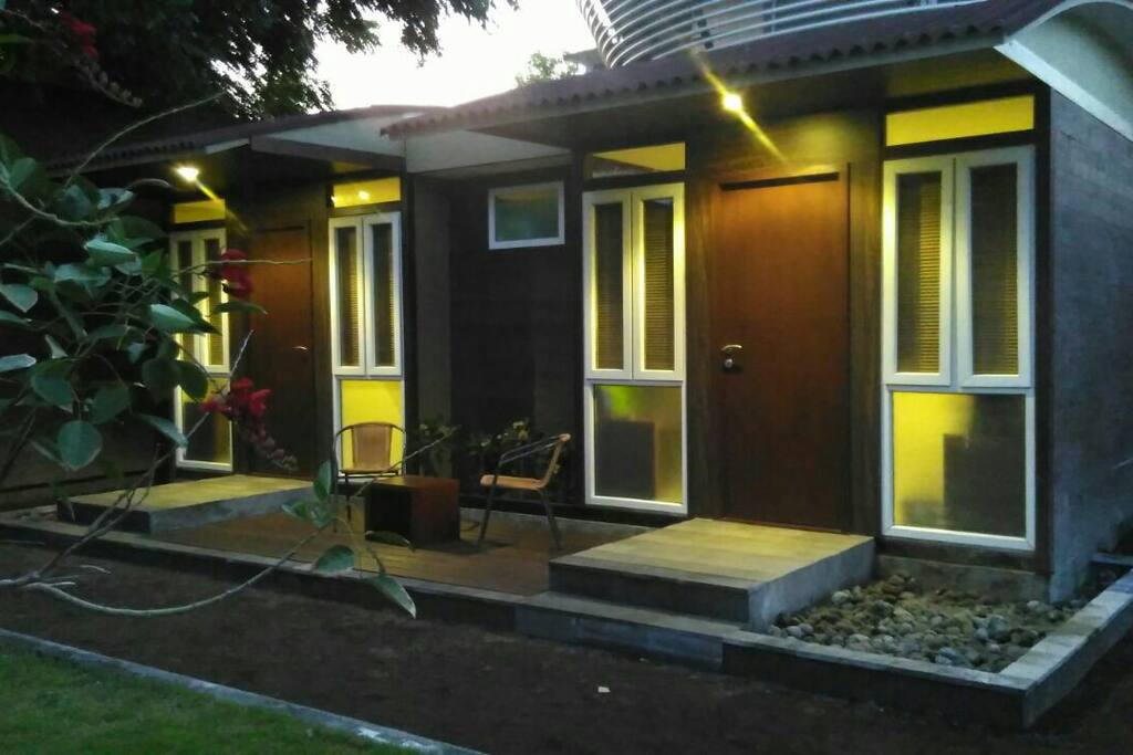 A perfect spot to have your cup of coffee while enjoying the mount Agung view.
