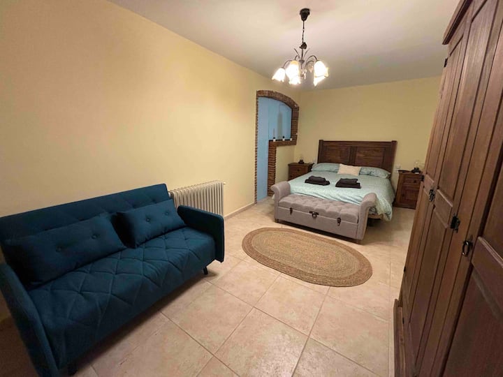 საძინებელი 1