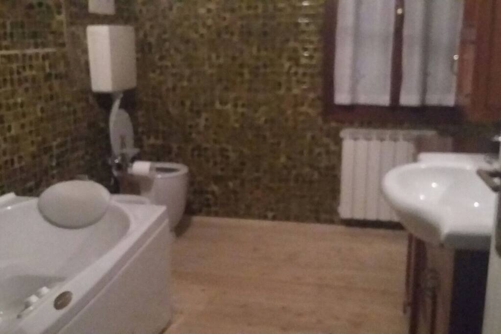 bagno del piano superiore