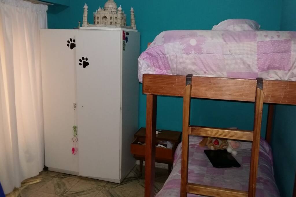 Dormitorio con tv