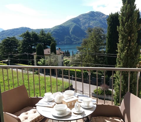 Annuncio Airbnb popolare: Residence Belvedere Apartment Volesio a Tremezzina