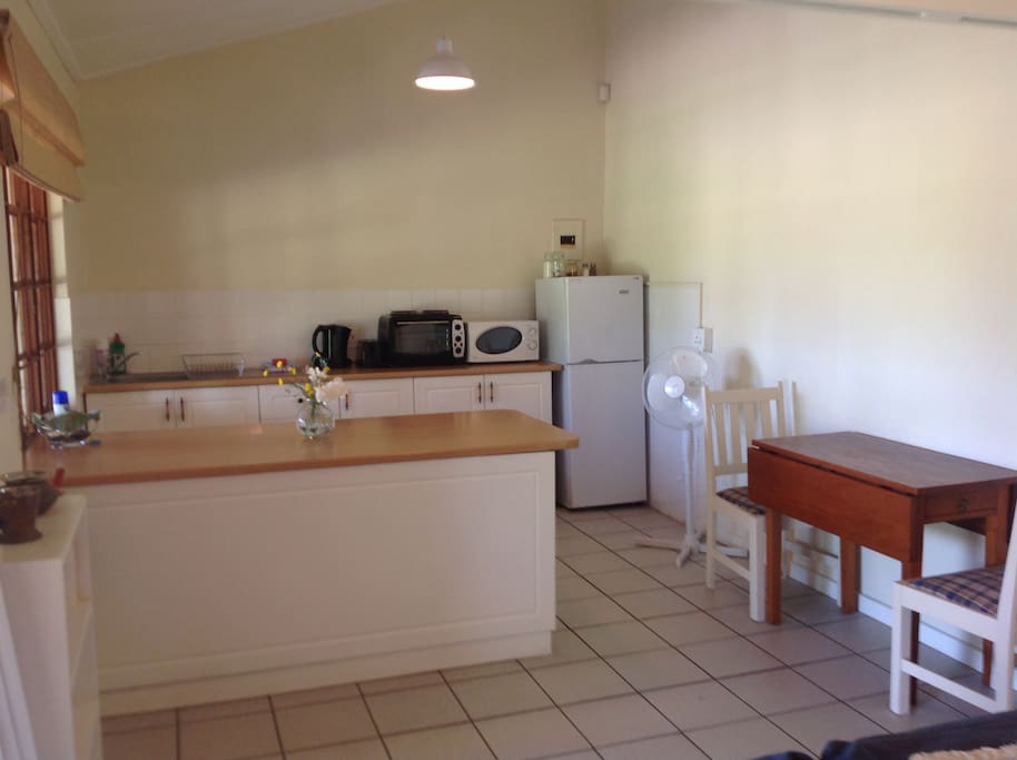 spacious open-plan kitchen