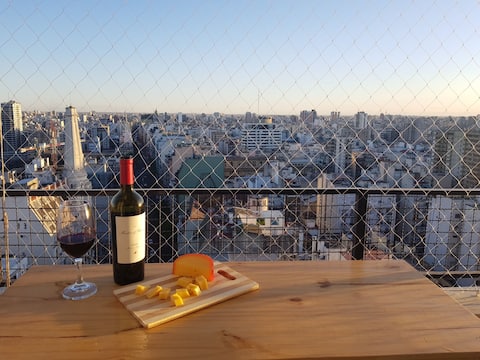 Popular Airbnb listing: Admirable Recoleta - 23th floor with unique view in Recoleta
