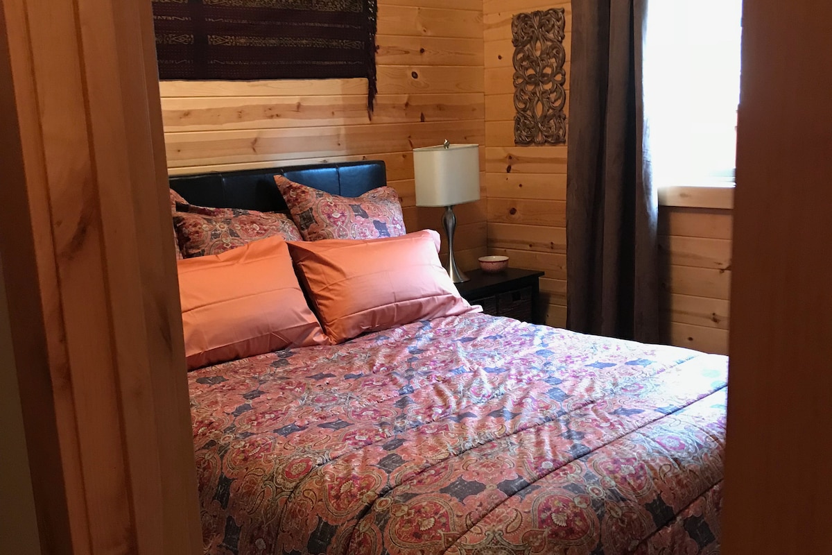 Спалня с двойно легло