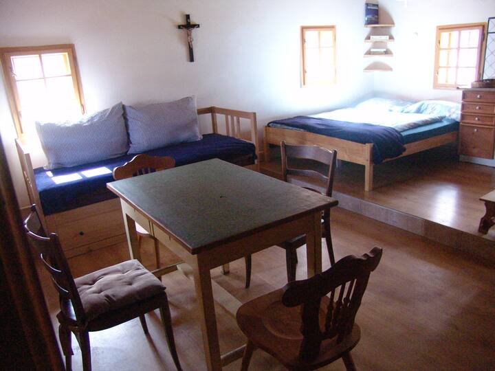 Dhomë gjumi 1