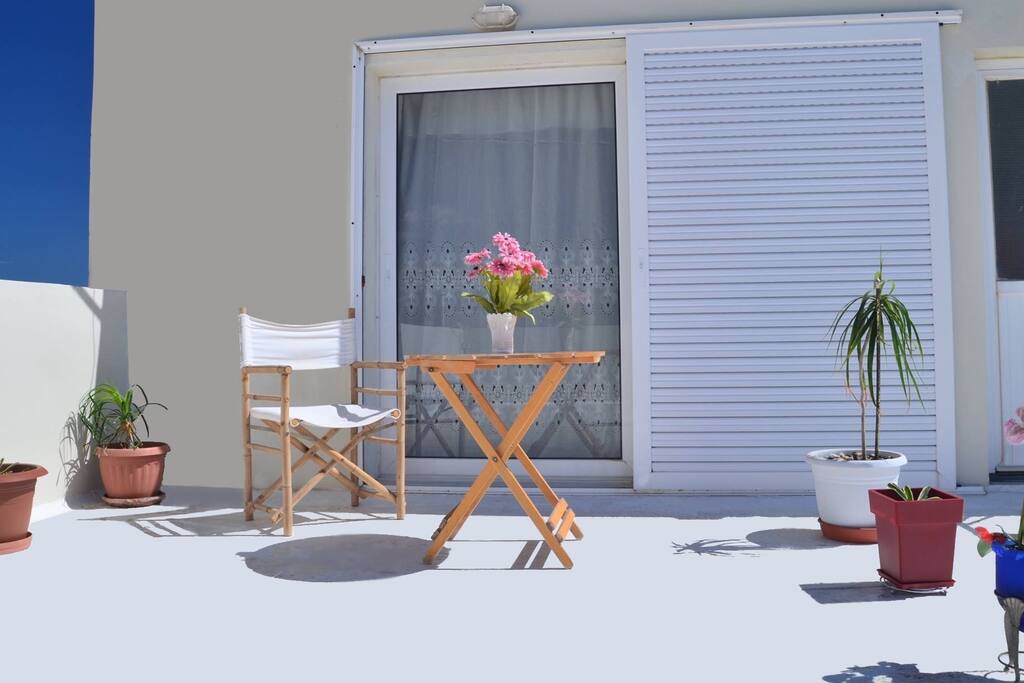 Terrace (in front of the bedroom)