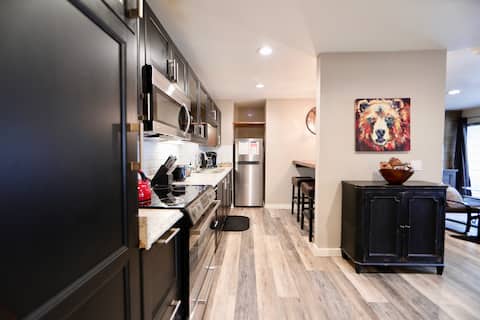 Popular Airbnb listing: "Rustic Mountain Chic One-Bedroom Condo" TOT8081 in California