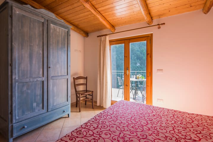 Dhomë gjumi 1