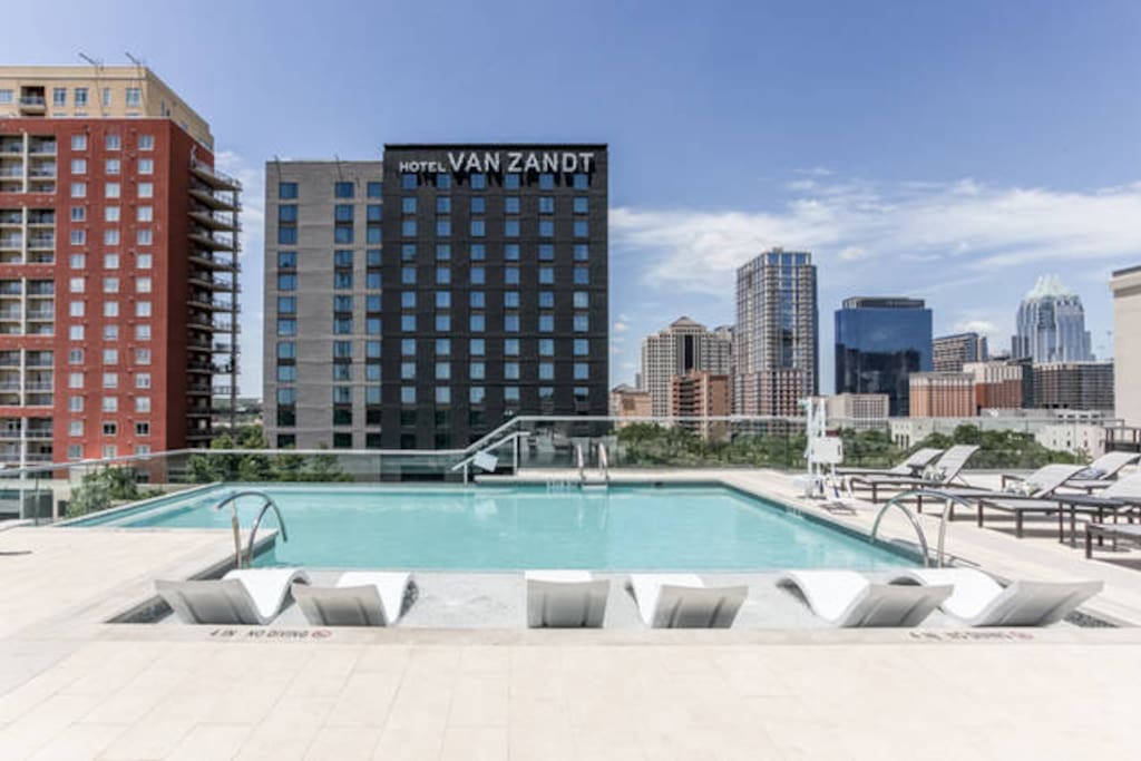 Pool above Rainey St.
