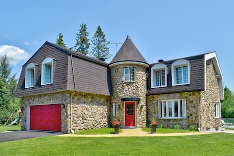 House on Lake Matha. Petit havre de bonheur.