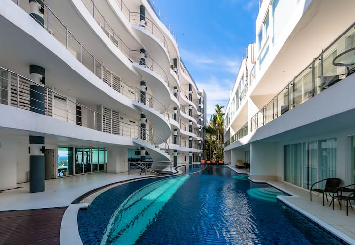 1 Bedroom Apartment with jungle and  seaview
