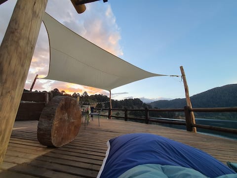 Laguna Chica Icalma小木屋，壯觀的景觀，直達湖邊的海灘。