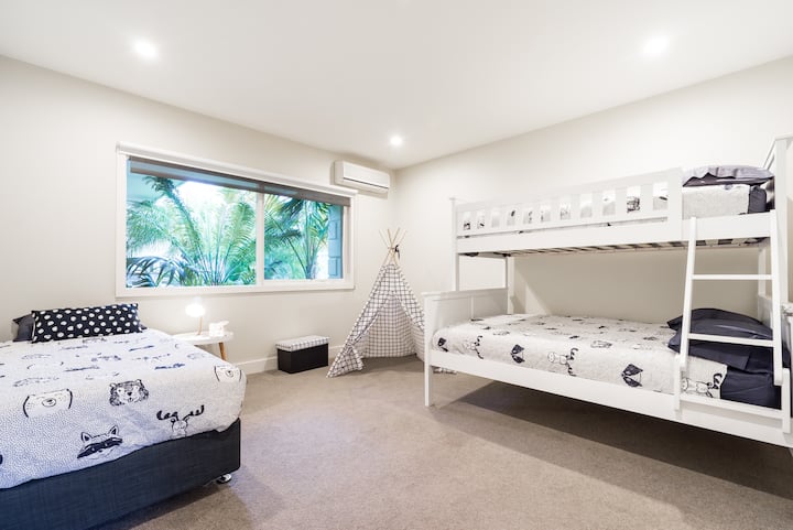 საძინებელი 4