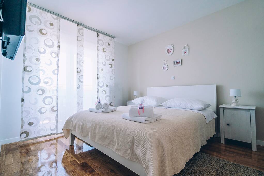 Bedroom with private bathroom