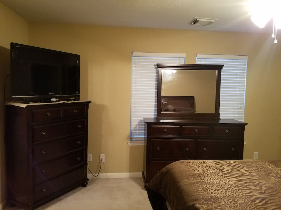 6th BR/Master Bedroom