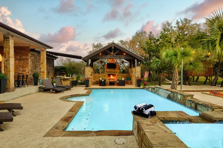 La Hacienda ATX gallery image 2