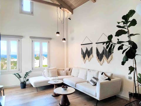 Popular Airbnb listing: Luxury house w/Sea view next to Balos, strong WiFi in Περιφέρεια Κρήτης