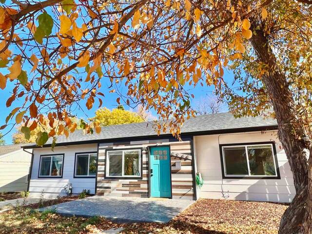 Modern & Bright Open Concept Ranch Home by DU! gallery image 2