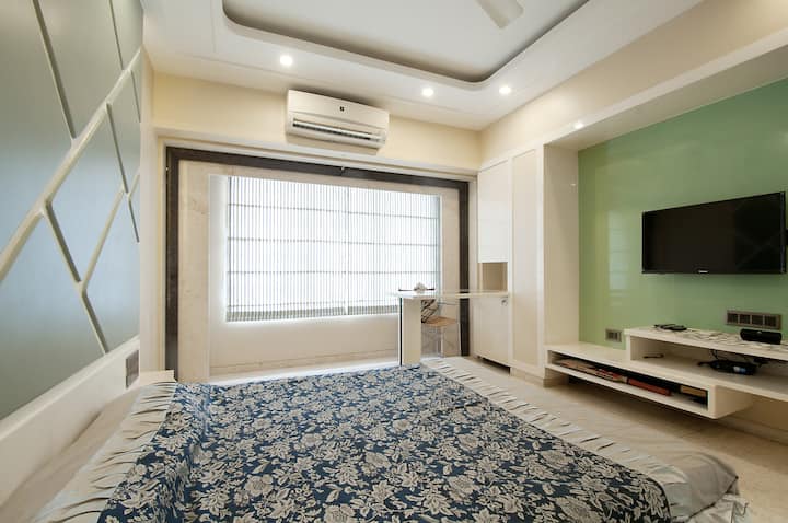 Relax/Workation HomeAwayFrom 
Home2-Nr Oberoi mall