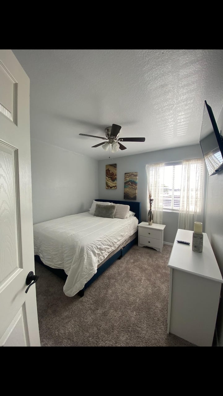 Soba 4 Bračni krevet (160x200)