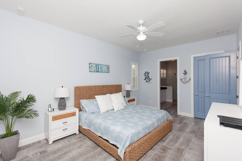 Master King Suite