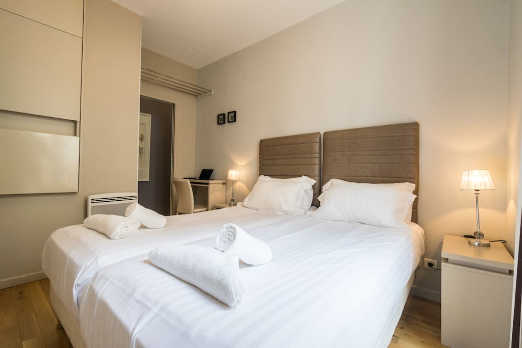 TWO SINGLE BEDS IN THE SECOND ROOM
