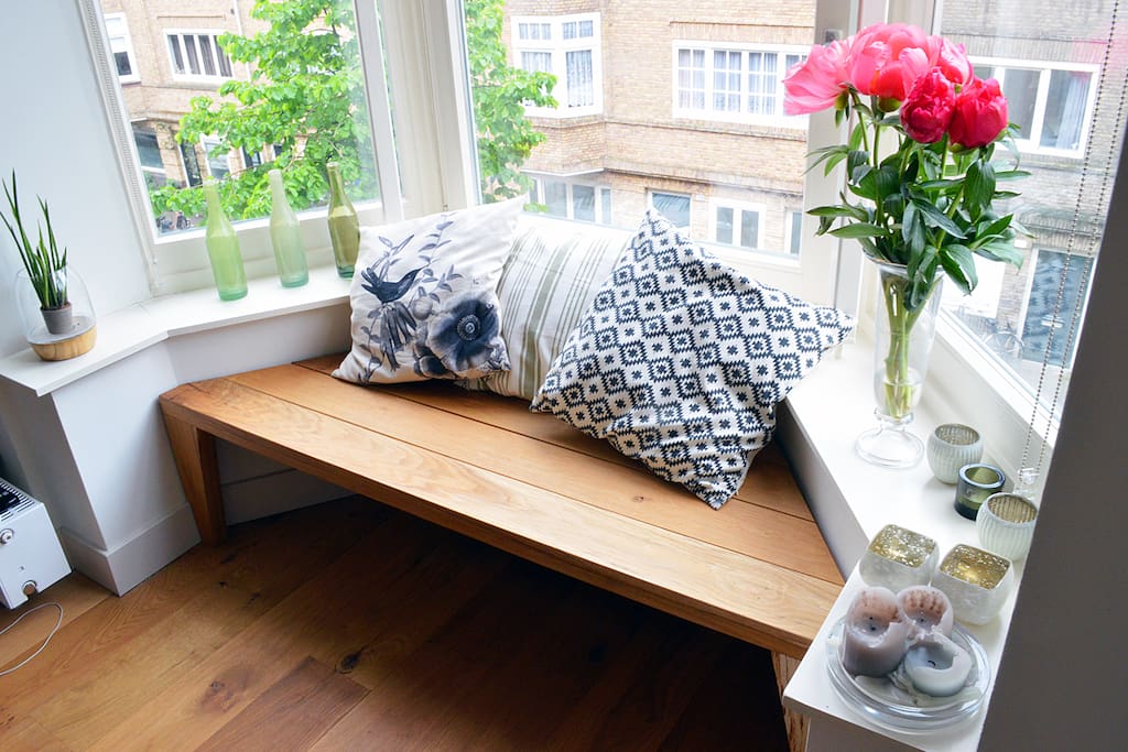 Lovely cosy window spot to have a nice coffee.