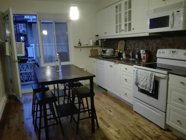 Appartement cosy in little italy !