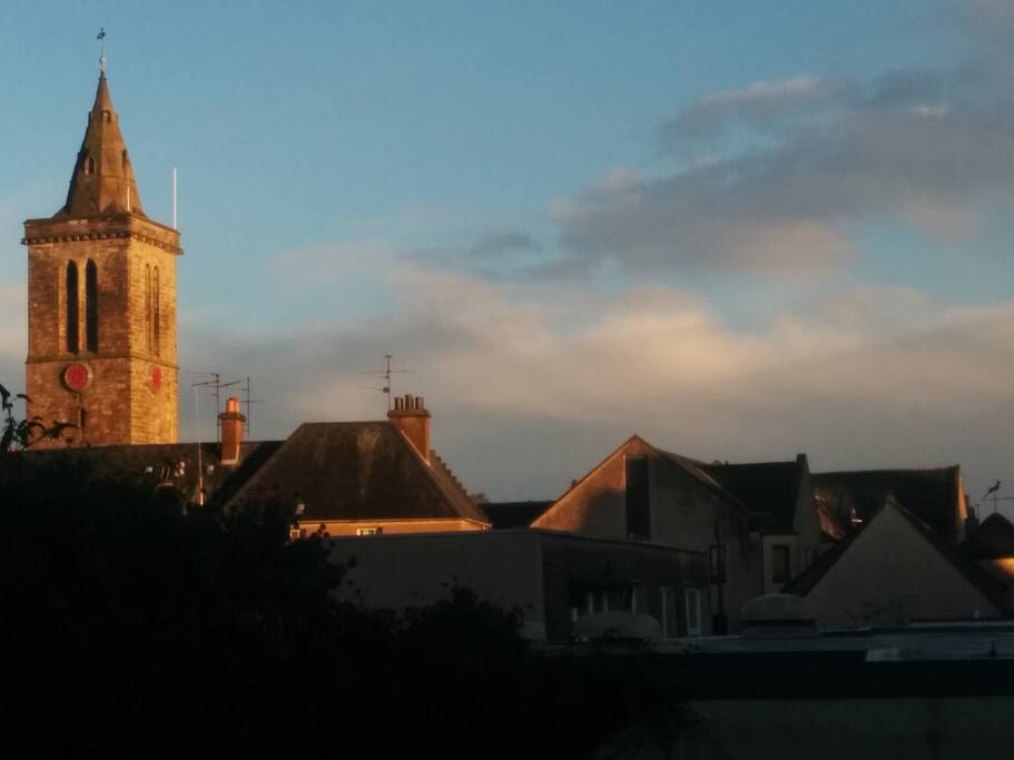 Dusky view to the East.