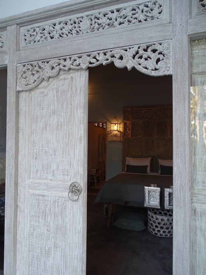 Bedroom 1 Villa Blessings with King bed
