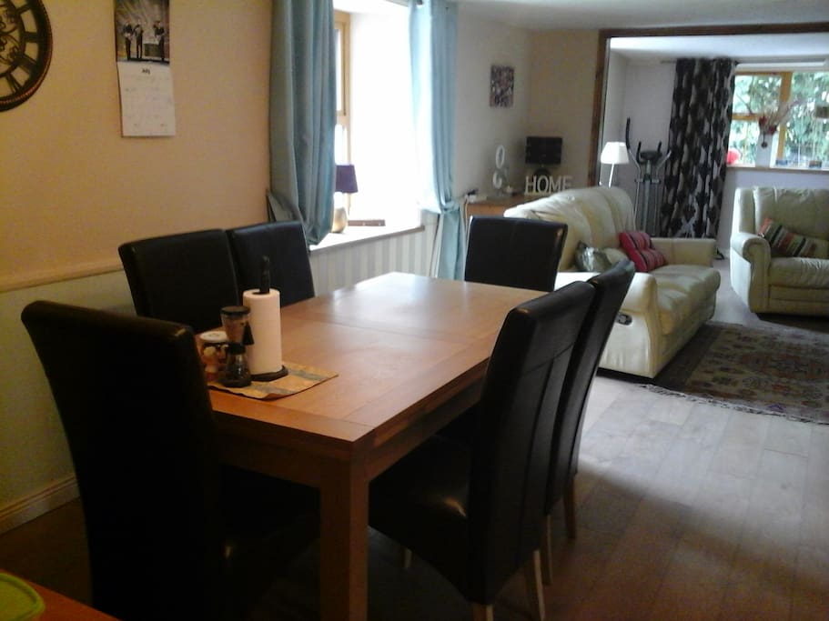 Breakfast Room.