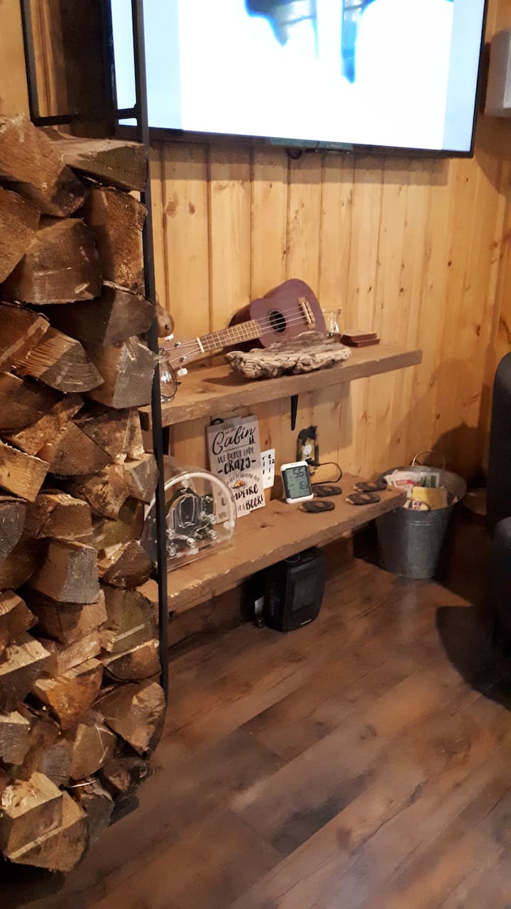 10 Best Tiny Houses For Rent In Alberta, Canada Updated 2024 Trip101