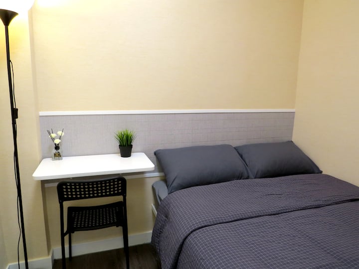 غرفة النوم 1