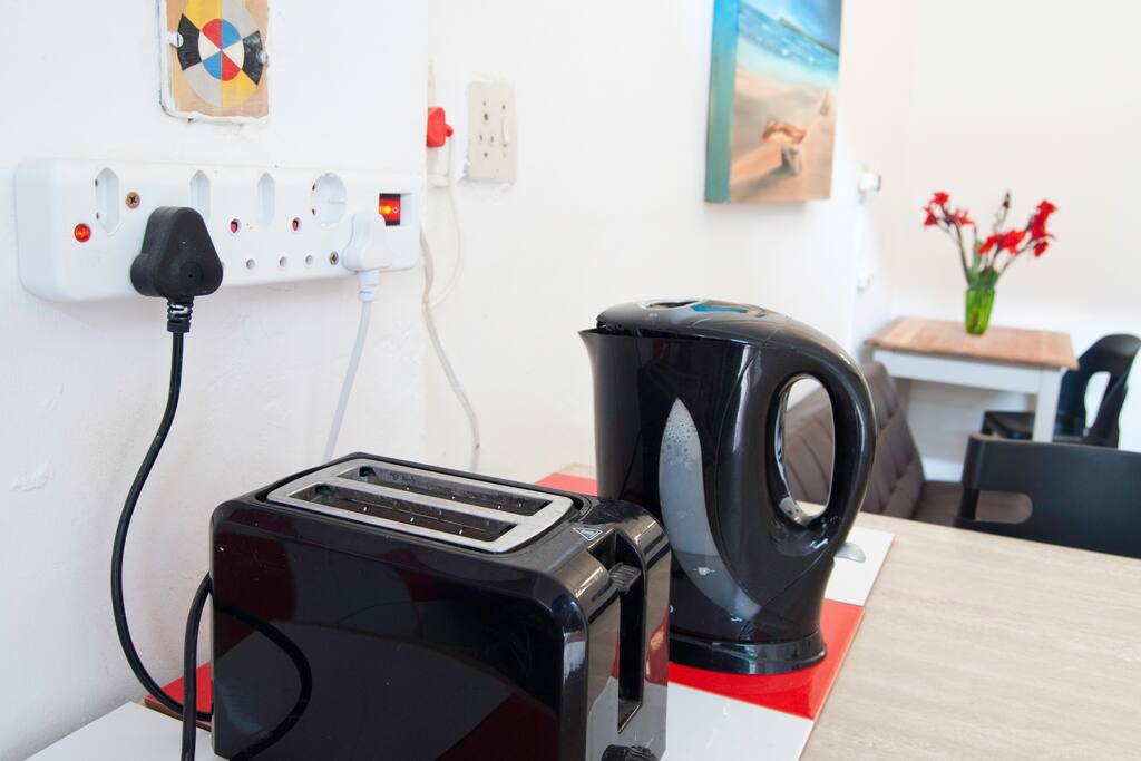 Toaster and kettle