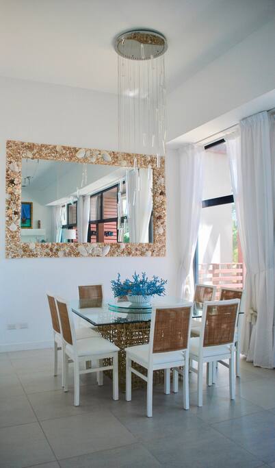 Interior Dinning