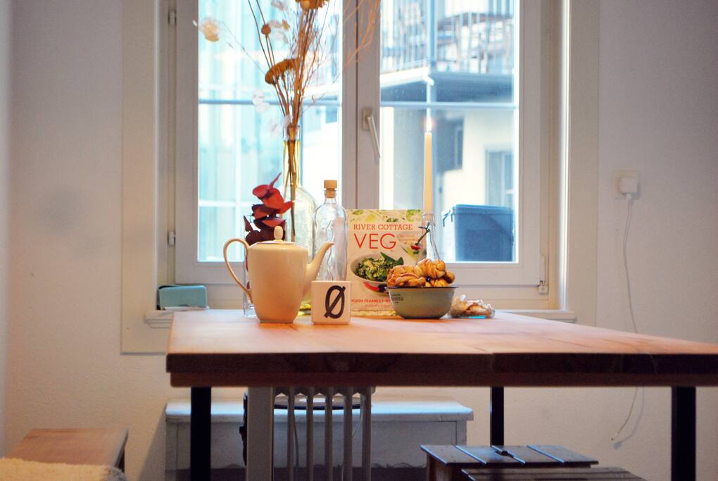 Kitchen table