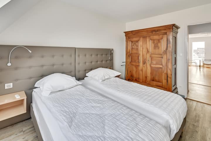 חדר שינה בקומה הראשית