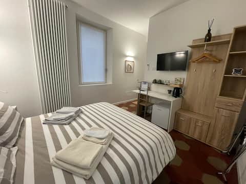 Top Airbnb: Santa Vincenza - Independent Suite a Lovere